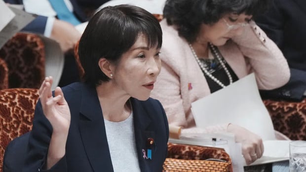 মাত্র ২ ঘণ্টা ঘুমান জাপানের প্রধানমন্ত্রী!