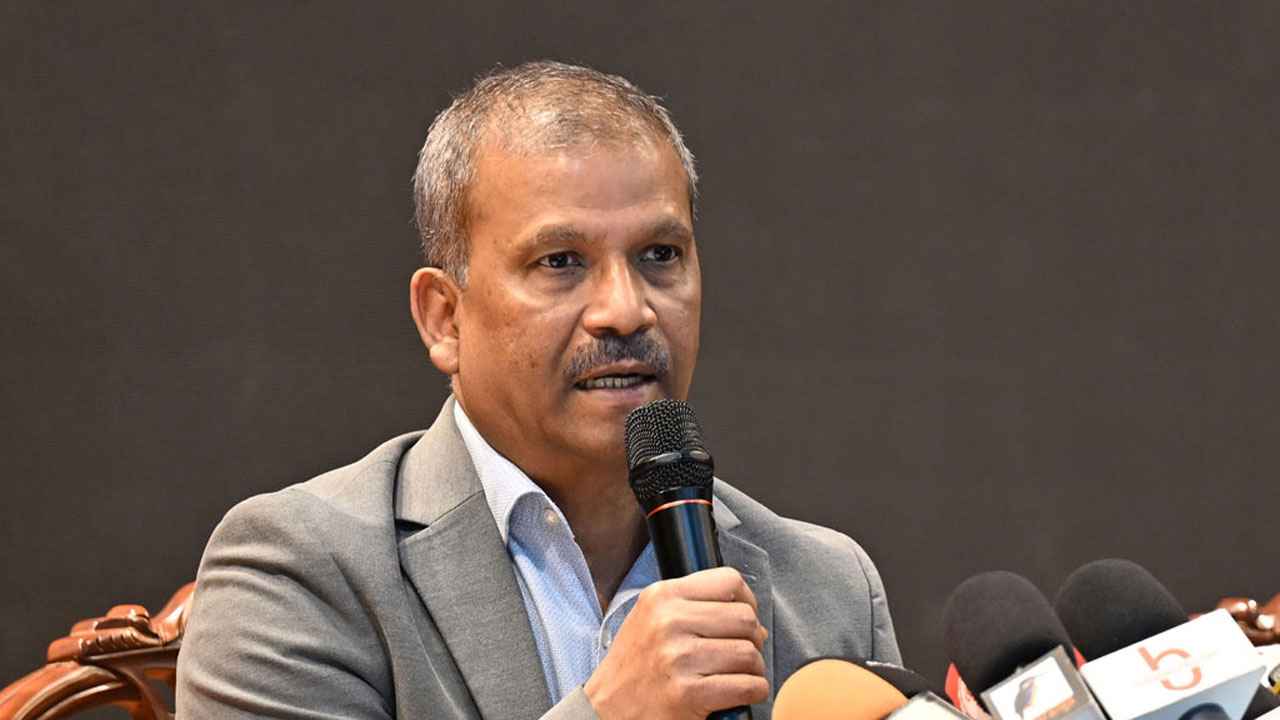 গণভোট আইন কবে, জানালেন আইন উপদেষ্টা