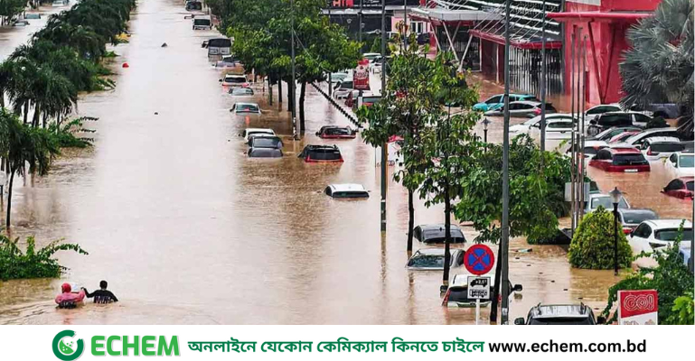 ভিয়েতনামে টানা বর্ষণে ভয়াবহ বন্যা, নিহত কমপক্ষে ৪১