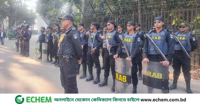 ট্রাইব্যুনালে আনা হচ্ছে সেনা কর্মকর্তাদের, র‍্যাব-বিজিবির কড়া নিরাপত্তা