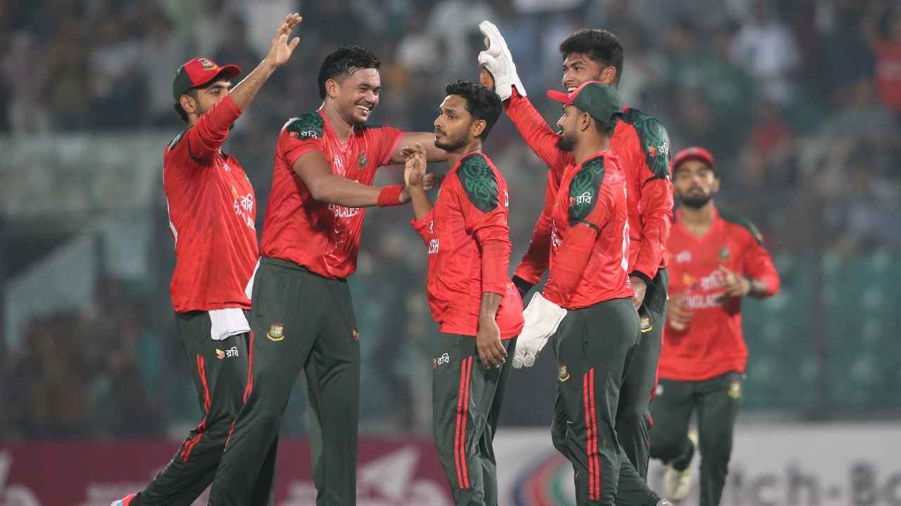 চমক রেখে আয়ারল্যান্ড সিরিজের টি-টোয়েন্টি দল ঘোষণা বাংলাদেশের