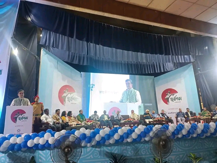 জাবিতে ৫৪ তম ব্যাচের শিক্ষার্থীদের প্রবেশিকা অনুষ্ঠিত