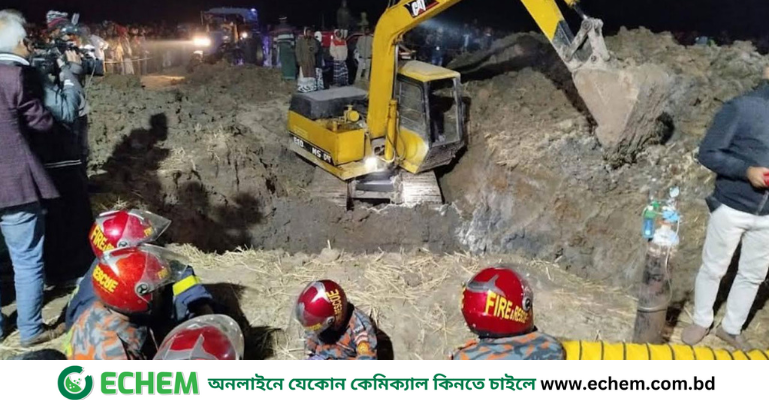 ১৭ ঘণ্টাতেও উদ্ধার হয়নি শিশুটি, চলছে সুড়ঙ্গ খোঁড়ার কাজ