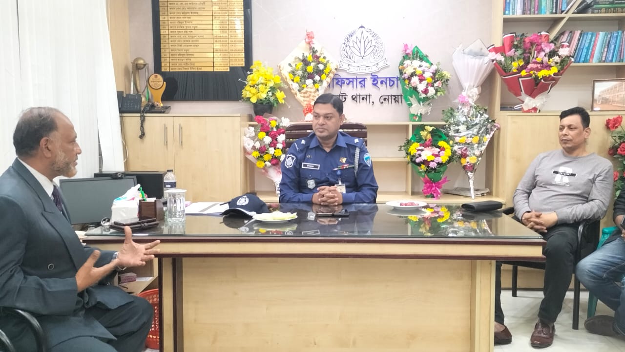 কবিরহাটে কর্মরত সাংবাদিকদের সাথে নবাগত ওসির মতবিনিময়, মিলেমিশে কাজ করার আহ্বান