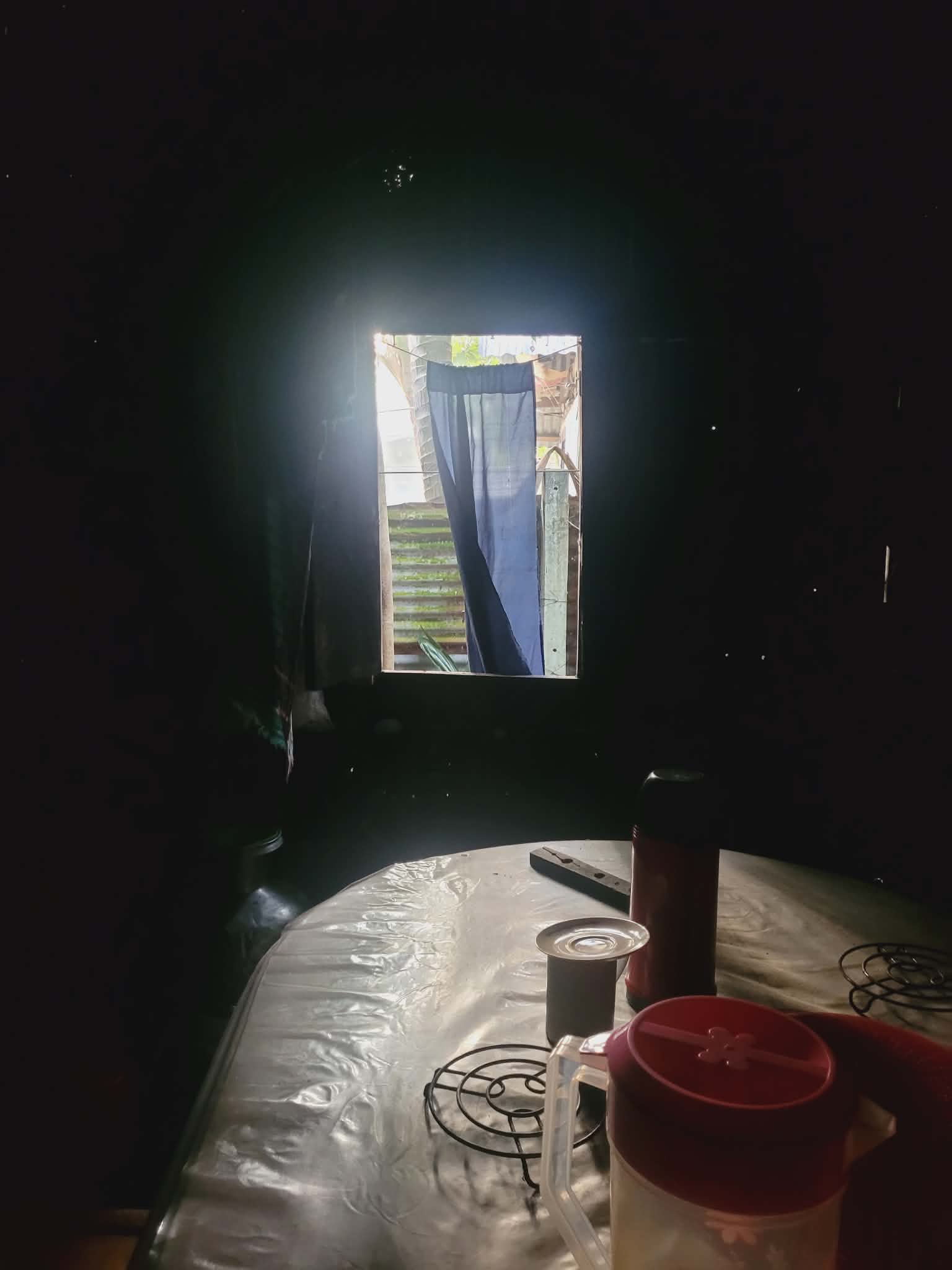 নলছিটিতে গুলিবিদ্ধ ওসমান হাদীর বাড়িতে চুরি, নগদ টাকা ও স্বর্ণালঙ্কার লুট