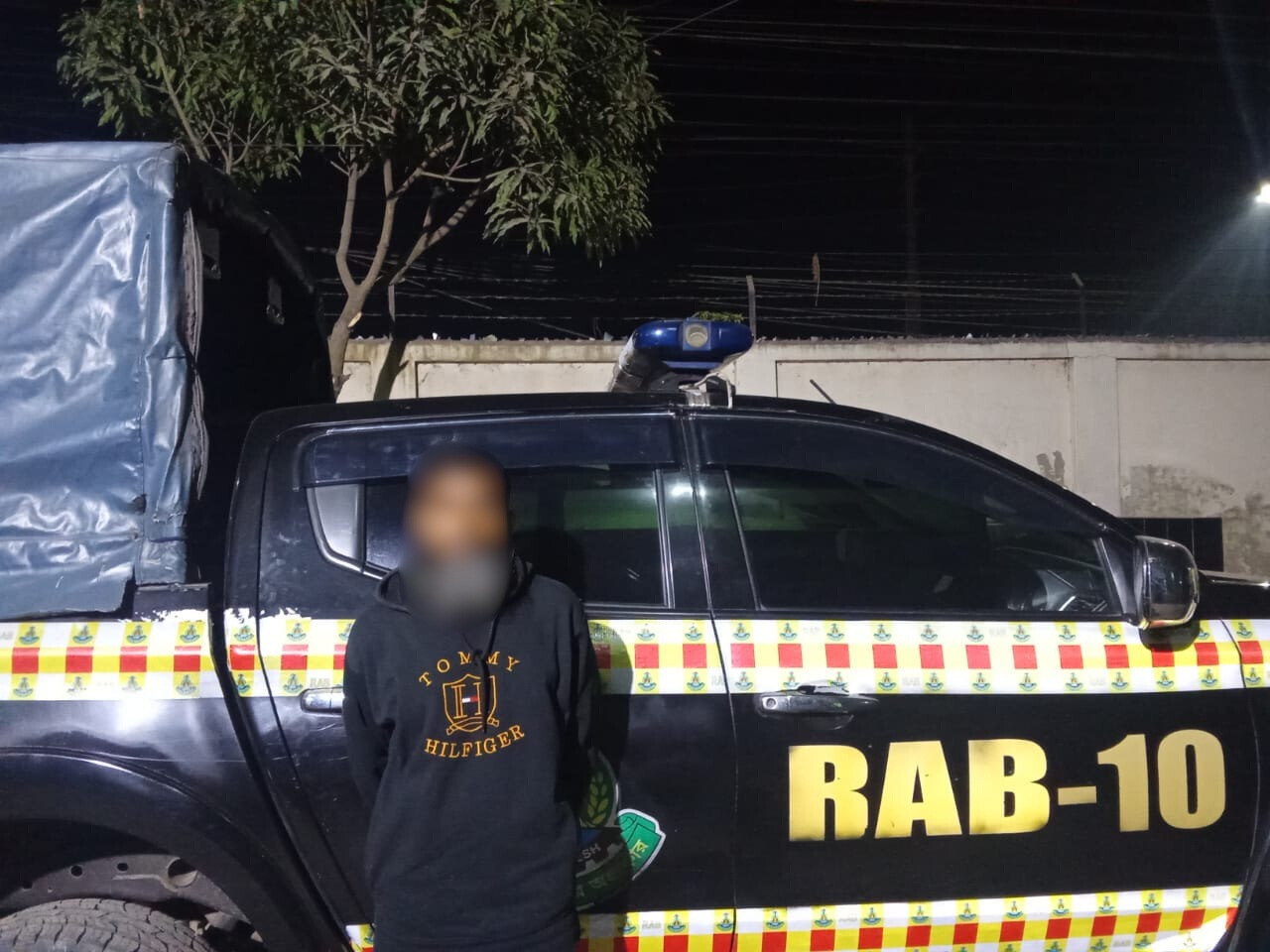 সালথায় উৎপল সরকার হত্যা: ক্লুলেস হত্যার মূল আসামি গ্রেফতার করলো র‌্যাব