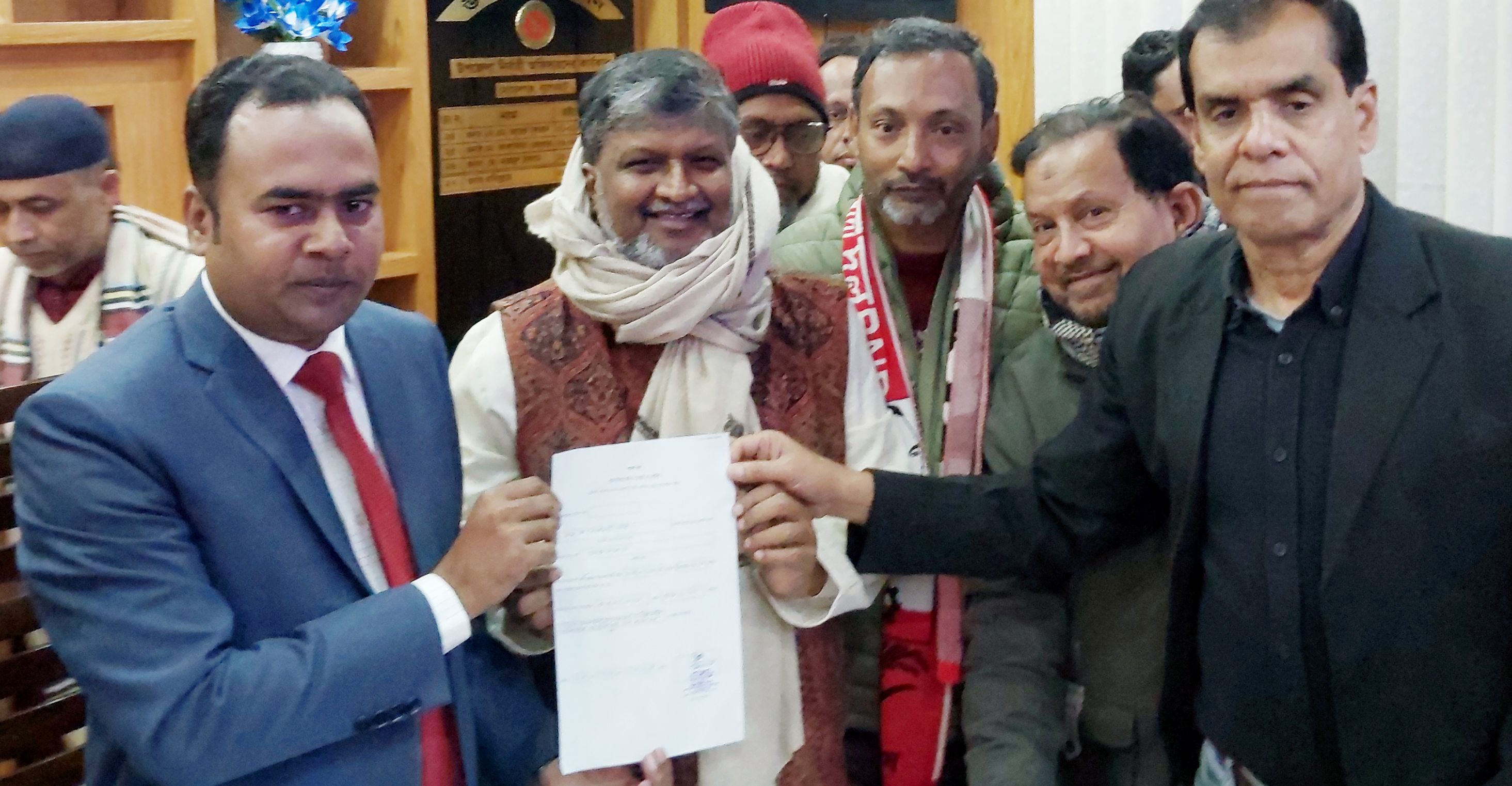 বাগেরহাটে ৫ প্রার্থীর মনোয়নপত্র দাখিল