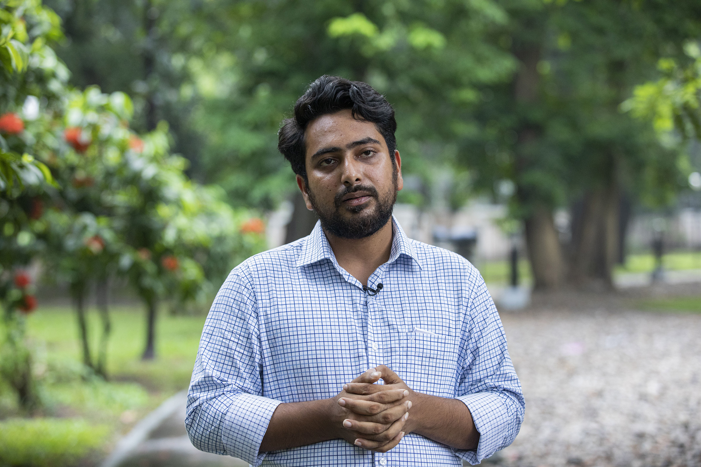 নাহিদ ইসলামের বার্ষিক আয় নিয়ে বিতর্ক, ব্যাখ্যা দিল এনসিপি