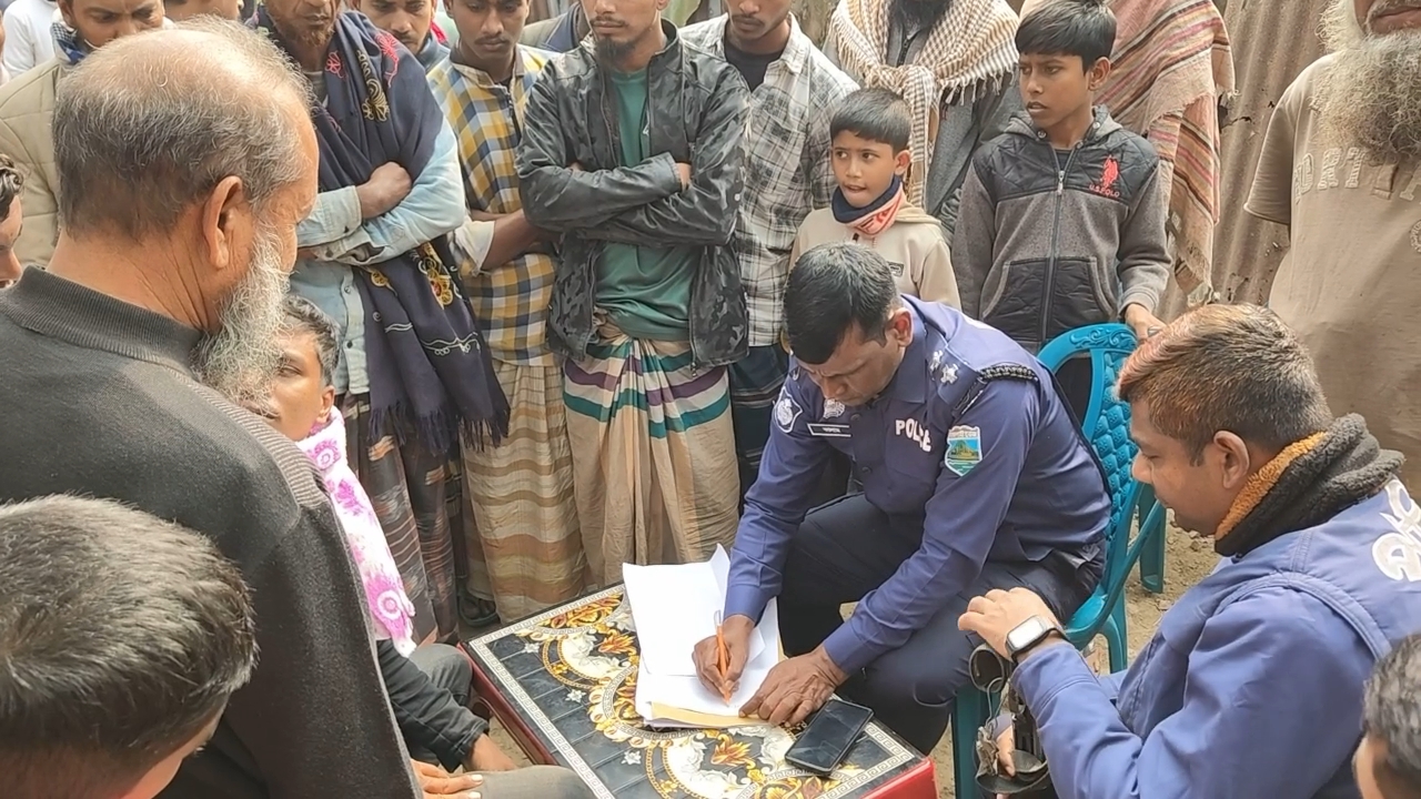 নাটোরে ত্রিমুখী সংঘর্ষে নিহত ২, আহত ৪