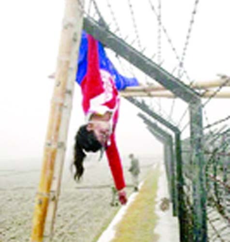 কুড়িগ্রাম সীমান্তে নির্মম ফেলানী হত্যার ১৫ বছর, ন্যায় বিচারের দাবি ছাড়েনি পরিবার