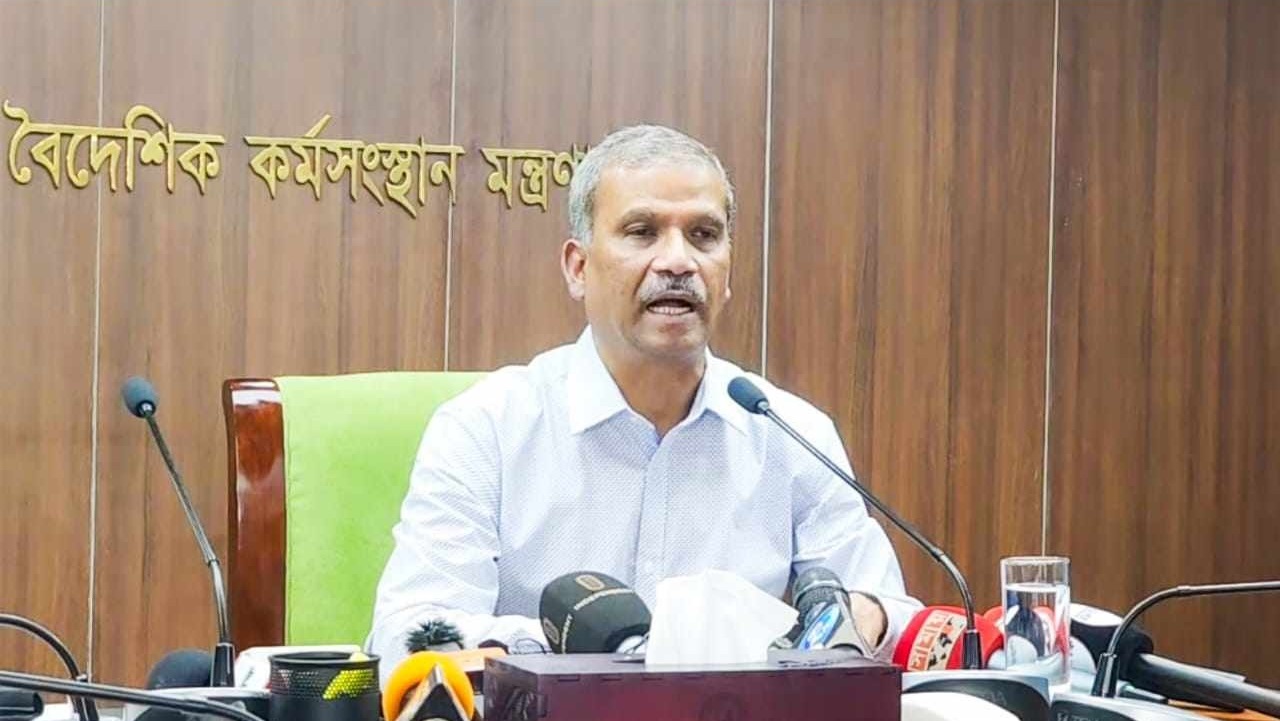 জুলাই যোদ্ধাদের দায়মুক্তির খসড়া তৈরি হয়েছে : আসিফ নজরুল