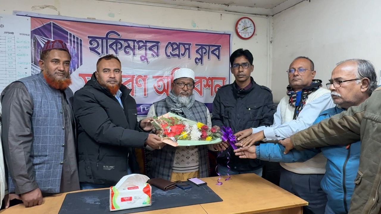 হিলিতে সাংবাদিকদের সাথে জামায়াত প্রর্থীর মতবিনিময় নির্বাচিত হলে এলাকার উন্নয়নে কাজ করার অঙ্গিকার