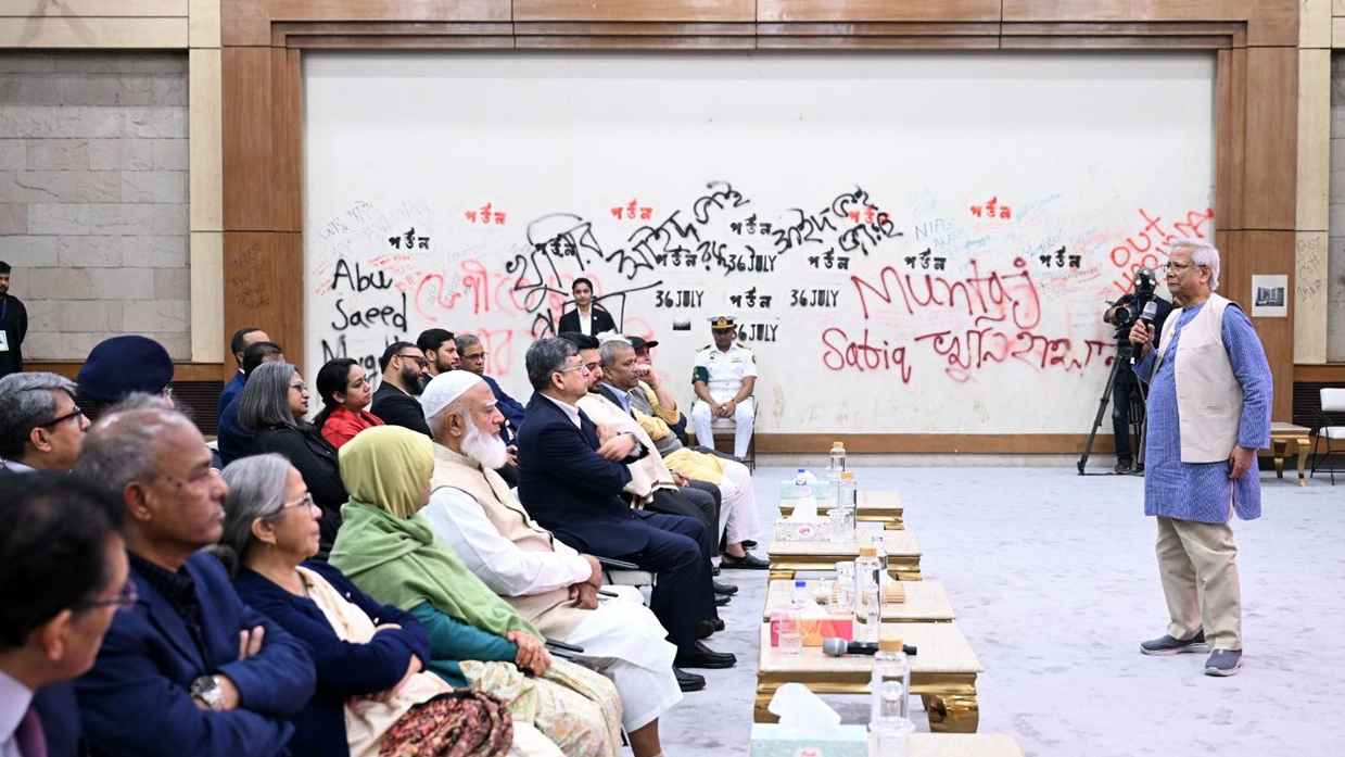 গণভবন জাদুঘর হবে পৃথিবীর এক নজিরবিহীন দৃষ্টান্ত: প্রধান উপদেষ্টা