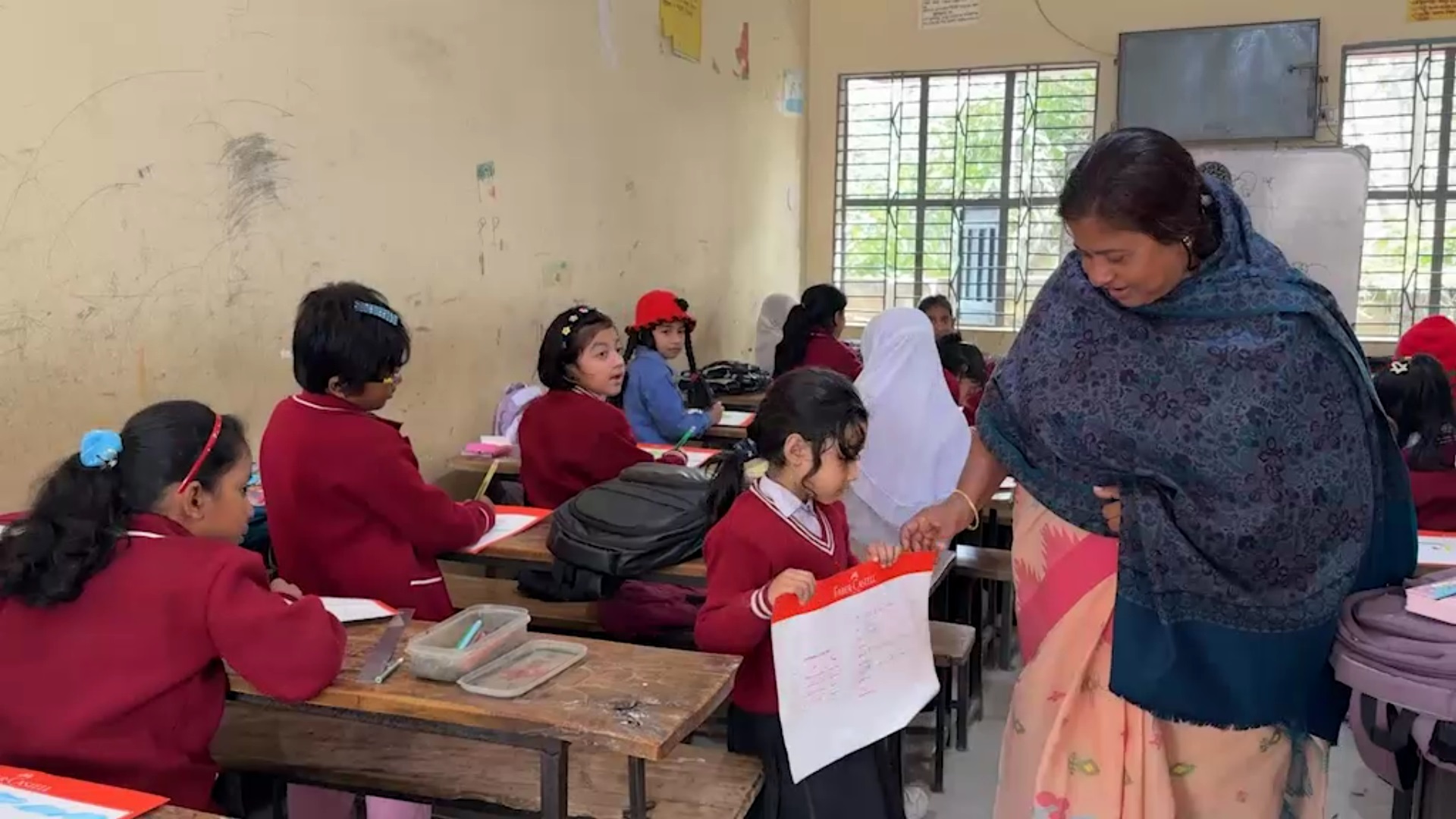 হিলিতে জিয়াউর রহমানের জন্মবার্ষিকী উপলক্ষ্যে শিশুকিশোরদের রচনা ও চিত্রাংকন প্রতিযোগীতা