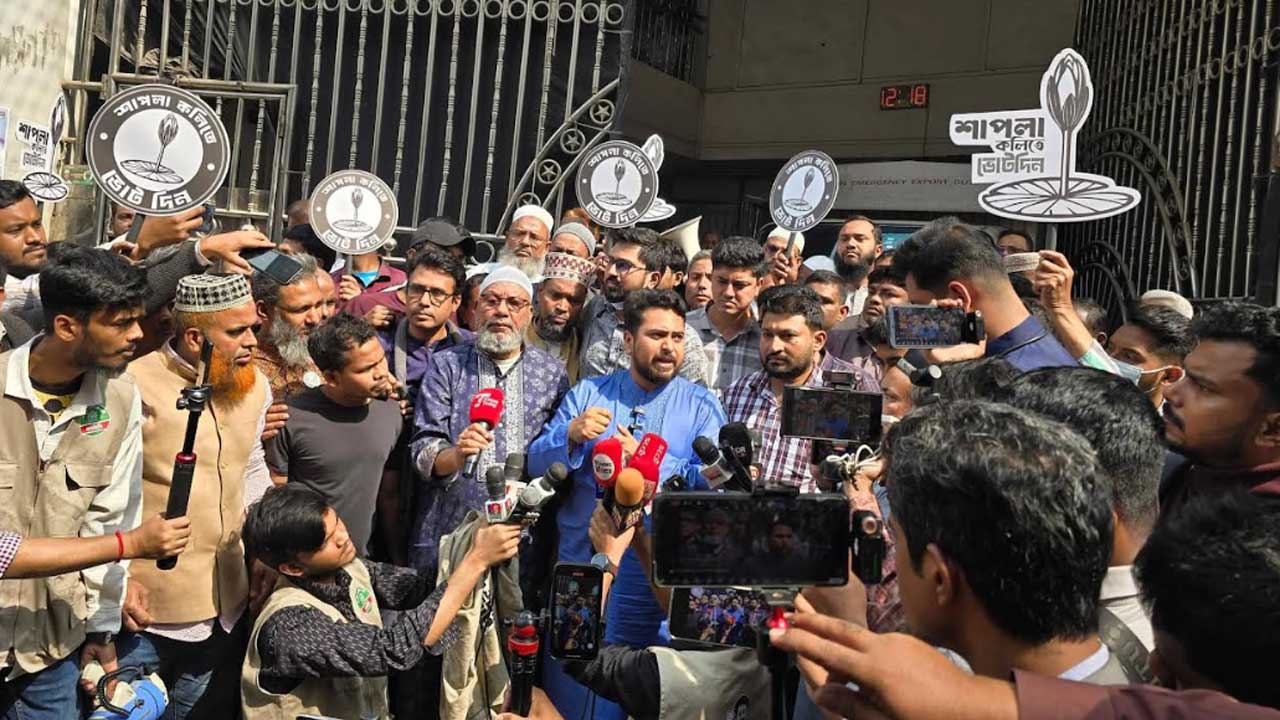 ঢাকা-১১ এ আবার লাশের রাজনীতির শঙ্কা তৈরি হয়েছে : নাহিদ ইসলাম