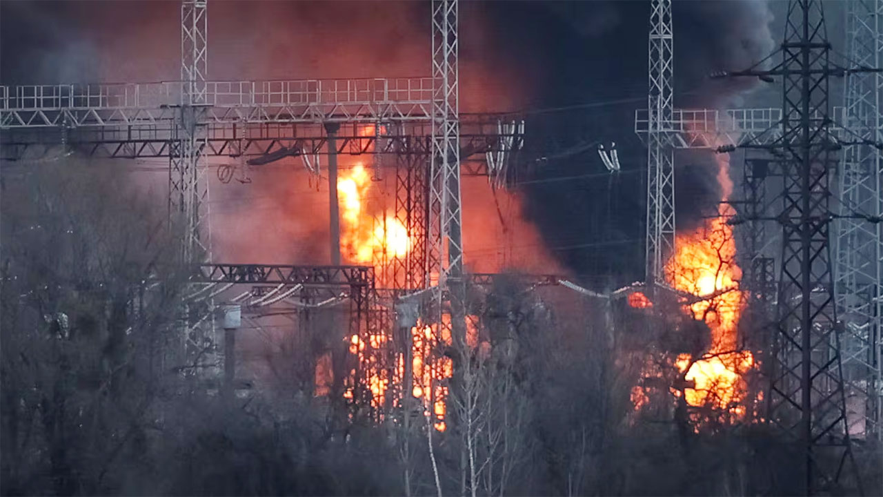 ৪৫০ ড্রোন, ৭০ ক্ষেপণাস্ত্র : ইউক্রেনের বিদ্যুৎ ব্যবস্থায় ব্যাপক হামলা