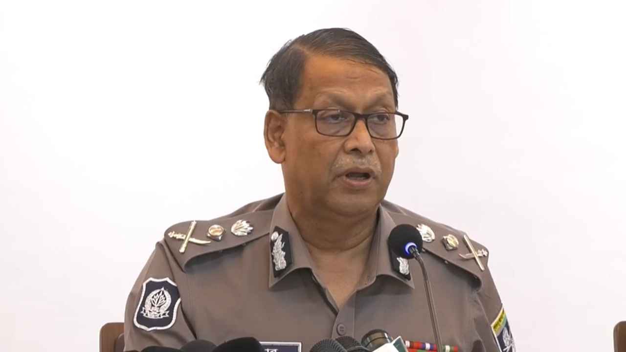 আইজিপি বাহারুল আলমের পদত্যাগের গুঞ্জন