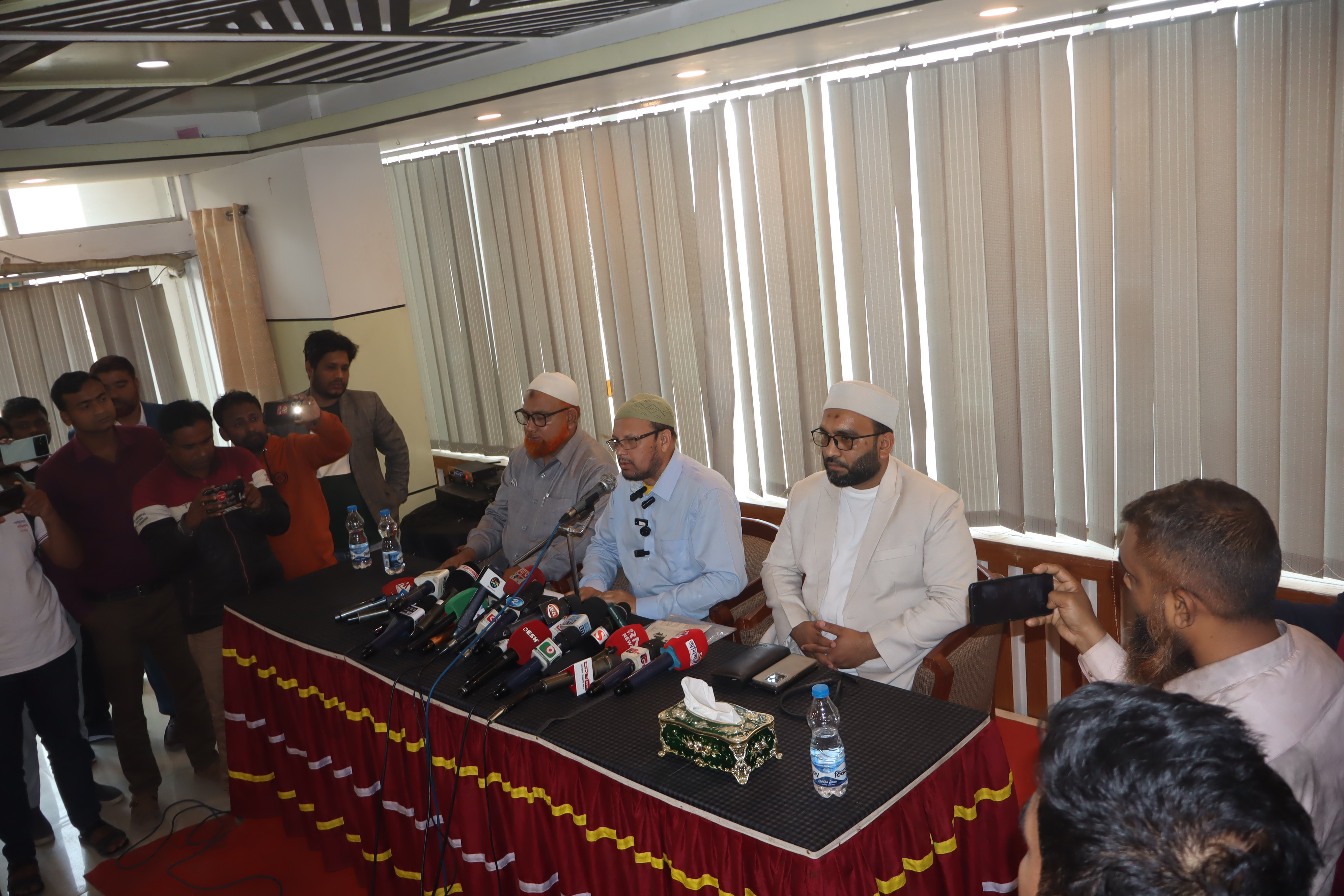 আমাকে ষড়যন্ত্র করে চাকরিচ্যুত করা হয়েছে — সদ্য বিদায়ী বেরোবি রেজিস্ট্রার