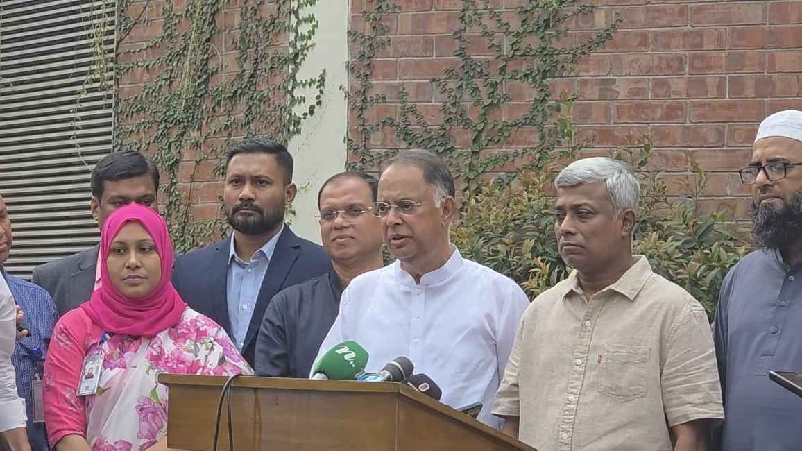 তেলের পর্যাপ্ত মজুত আছে, ৯ মার্চ দুটি ভেসেল আসছে: জ্বালানি মন্ত্রী