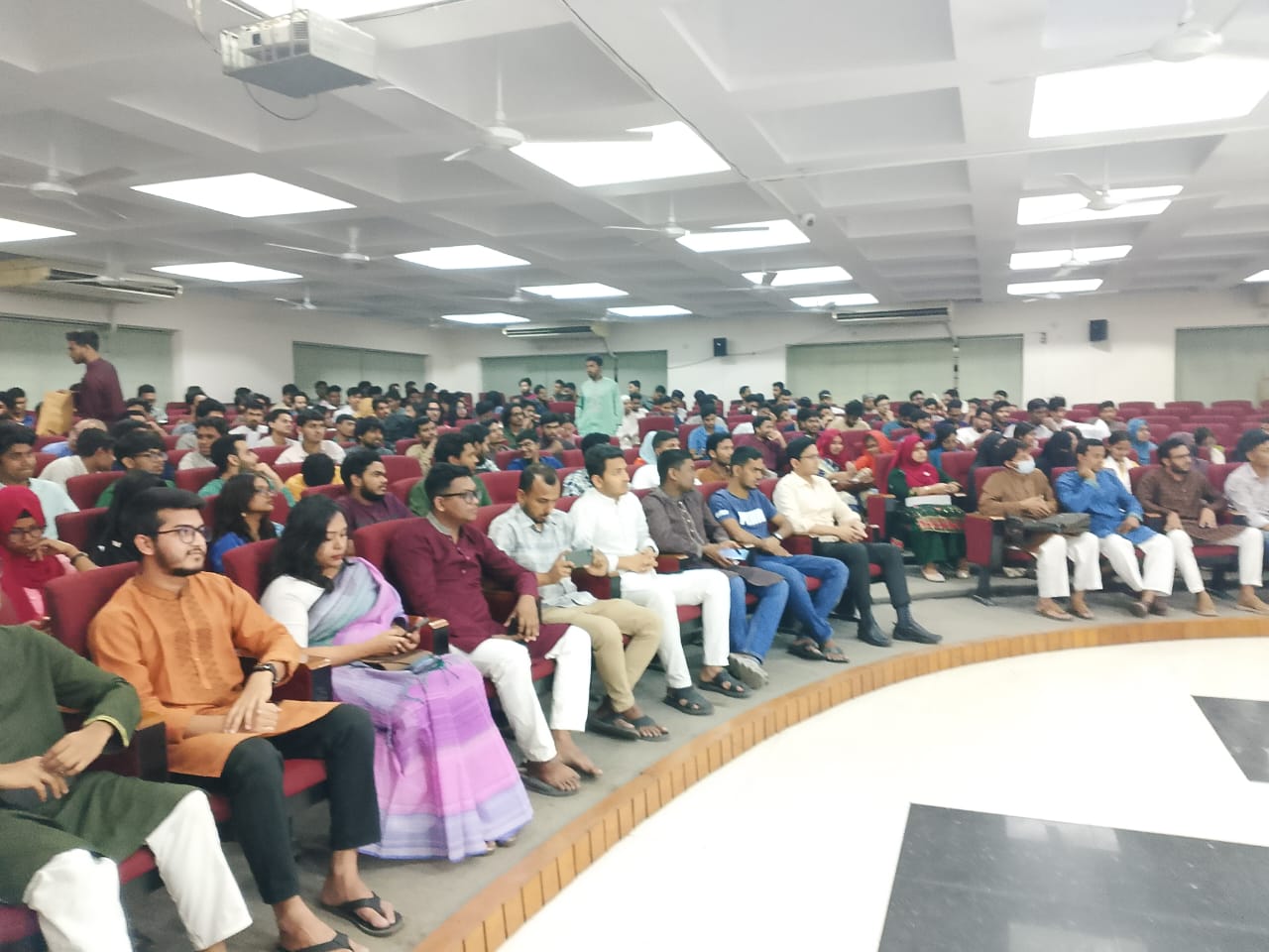 ঢাবিতে ফরিদপুর জেলার ফতেহাবাদের ইফতার মাহফিল অনুষ্ঠিত