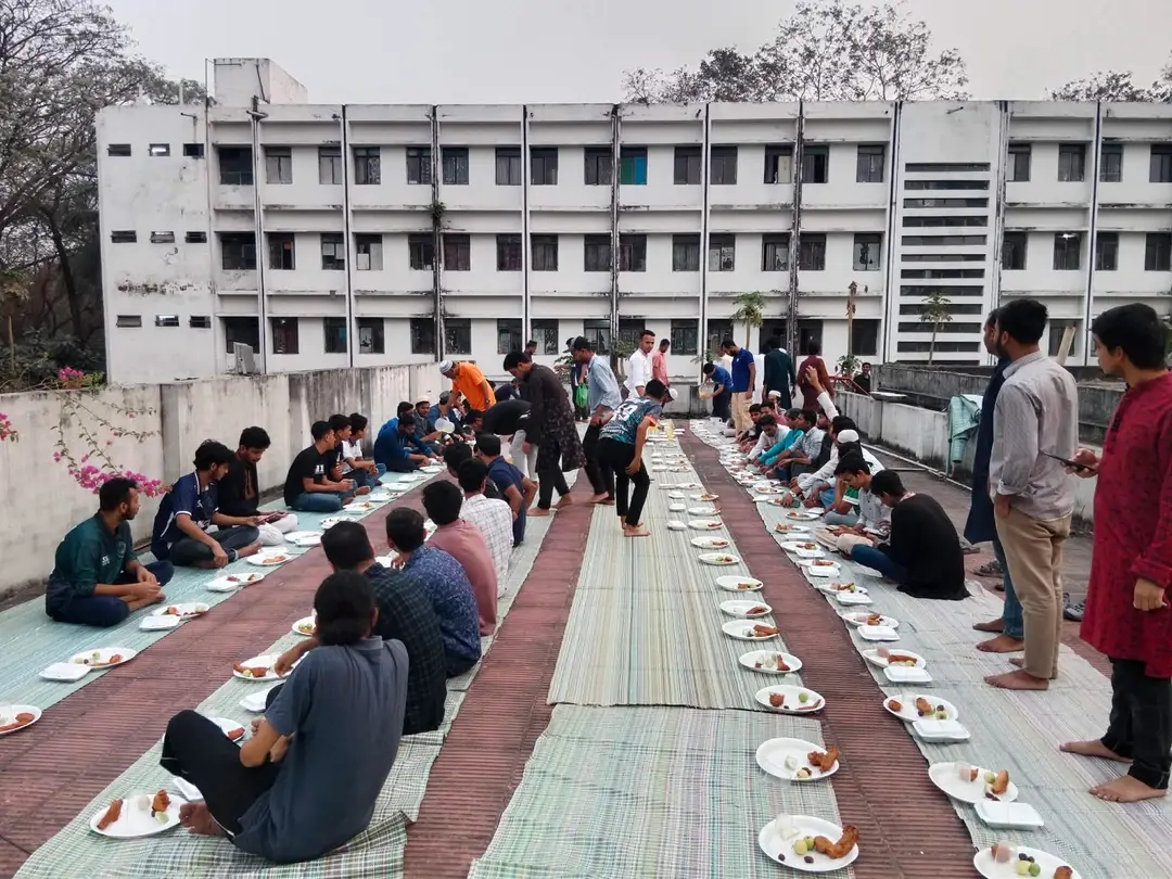 জাবির সালাম-বরকত হলে ছাত্রদলের ইফতার মাহফিল অনুষ্ঠিত
