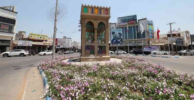 প্রকৃতির মাঝে সামরিক বিস্ময়: হরমুজ প্রণালিতে লুকানো ইরানের ‘ক্ষেপণাস্ত্র নগরী’