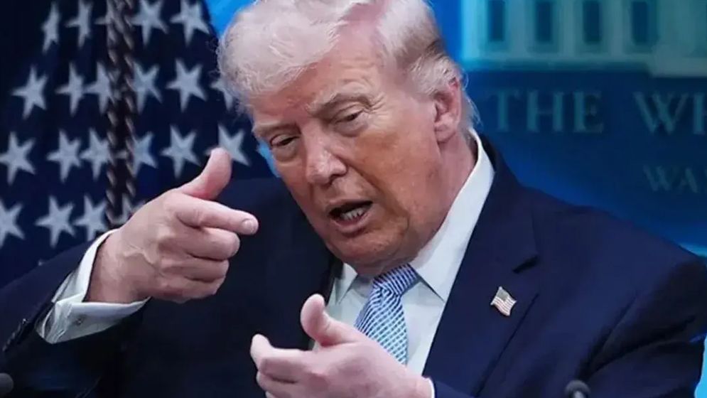 ইরানকে অস্ত্র দিলে বড় সমস্যায় পড়বে চীন: ট্রাম্প