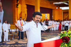 দরকষাকষিতে ঝুলে আছে বিজয়ের মুখ্যমন্ত্রিত্ব