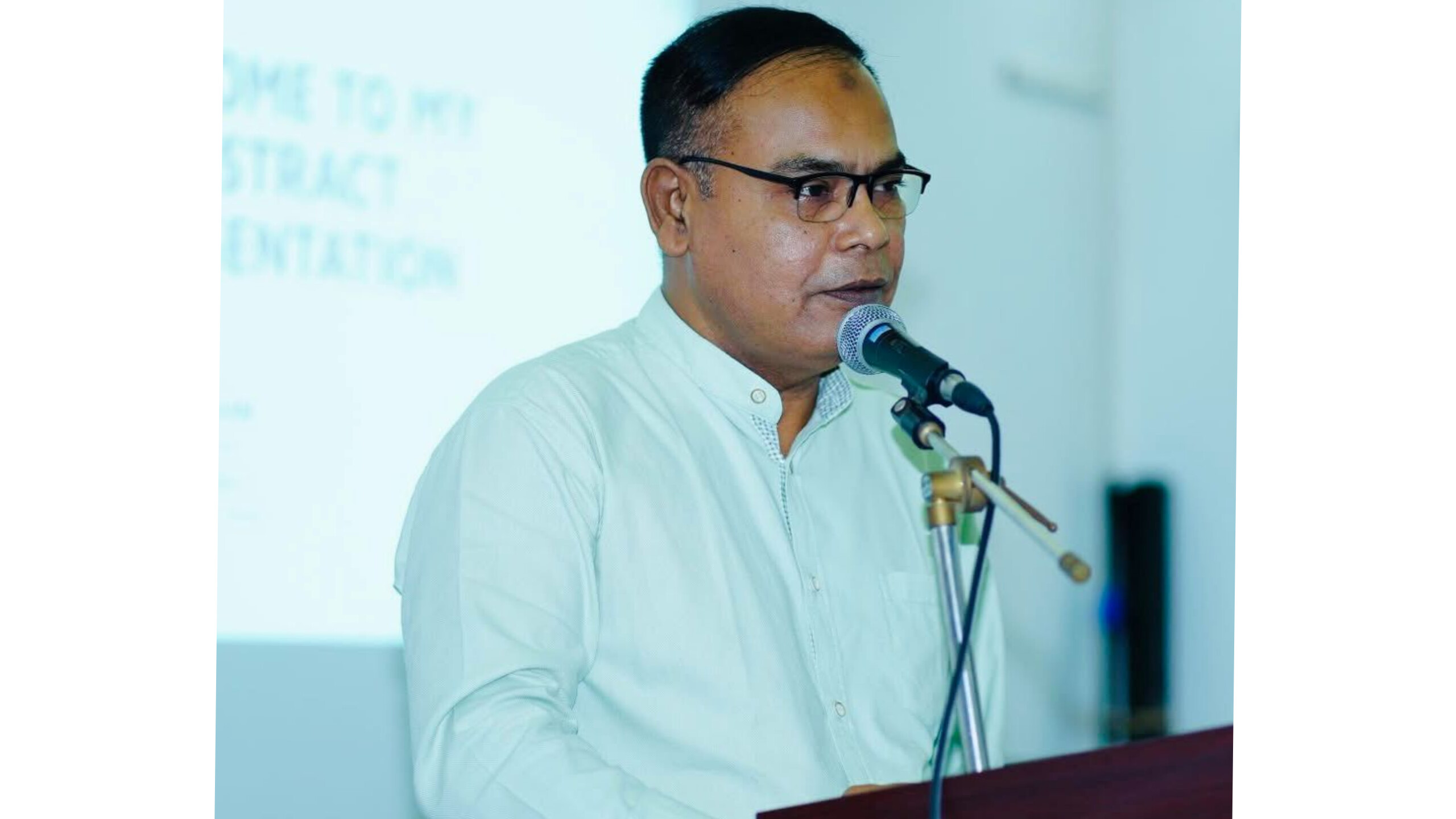 আন্তর্জাতিক প্রোগ্রামে অংশ নিতে ১৫ দিনের বিদেশ সফরে যাচ্ছেন ইবি উপাচার্য